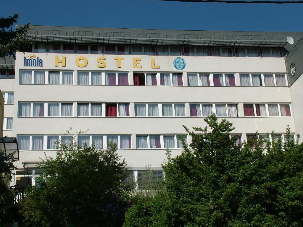 Imola Hostel Έγκερ Εξωτερικό φωτογραφία