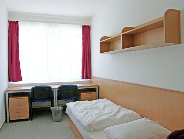 Imola Hostel Έγκερ Δωμάτιο φωτογραφία