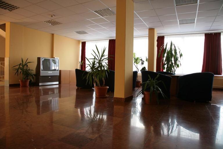 Imola Hostel Έγκερ Εξωτερικό φωτογραφία